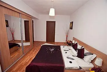 Phoenicia Apartments Splai Bukarest 4*,