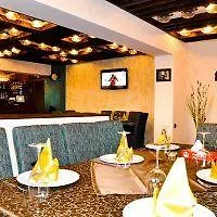 Phoenicia Apartments Splai Bukarest 4*,